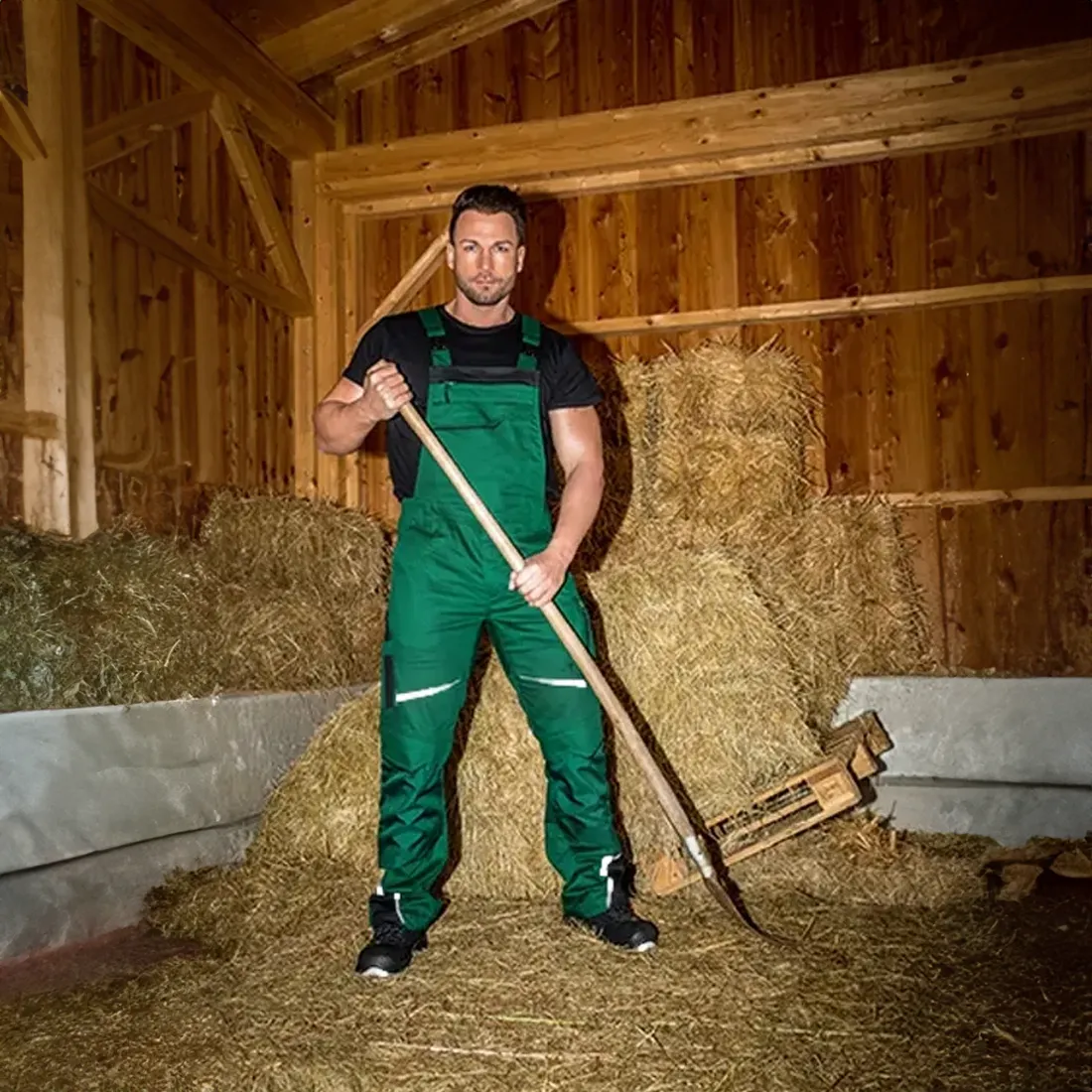 LEIBWÄCHTER - Latzhose